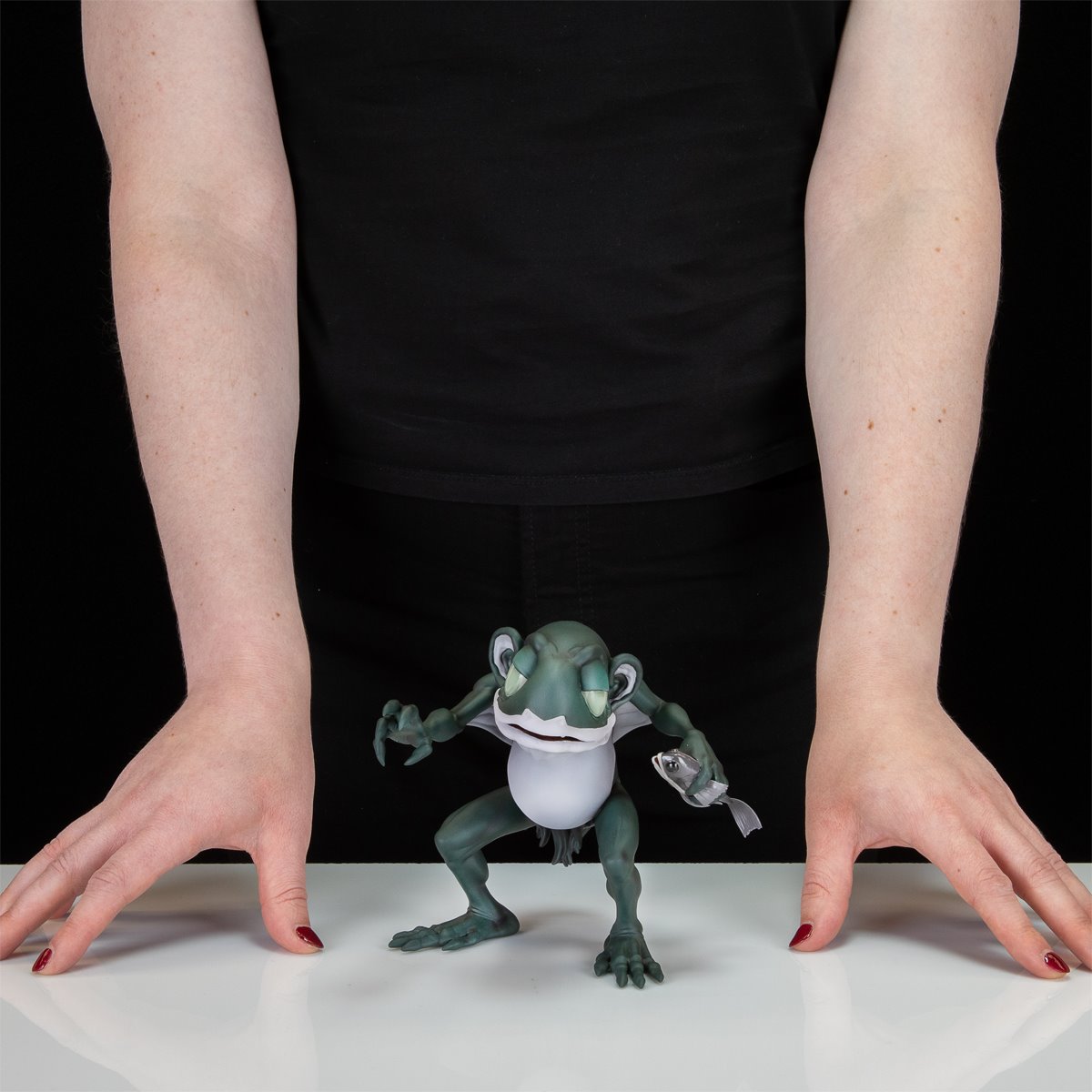 The Hobbit Gollum Vinyl Figure