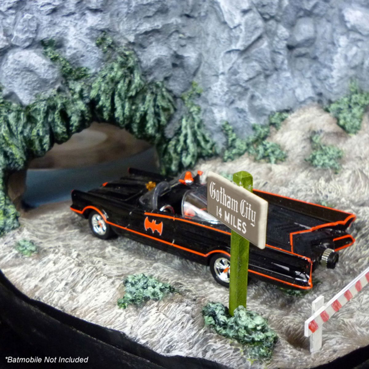 Batman 1966 TV Series Batcave Desktop Sculpture Statue