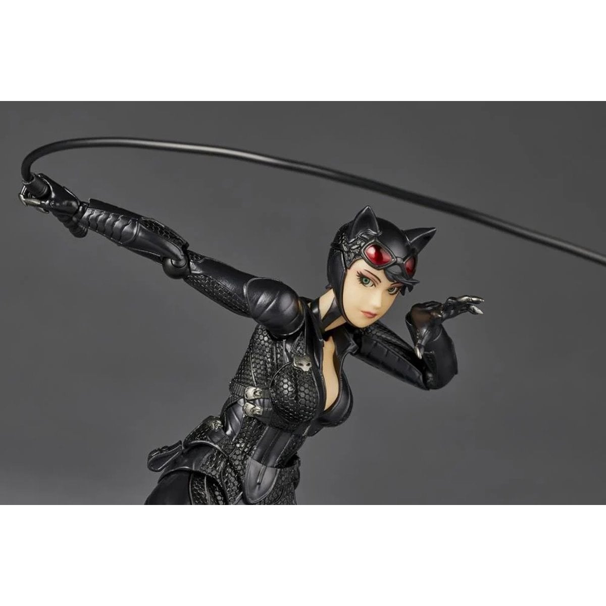 Batman: Arkham Knight Catwoman Revoltech Amazing Yamaguchi Action Figure