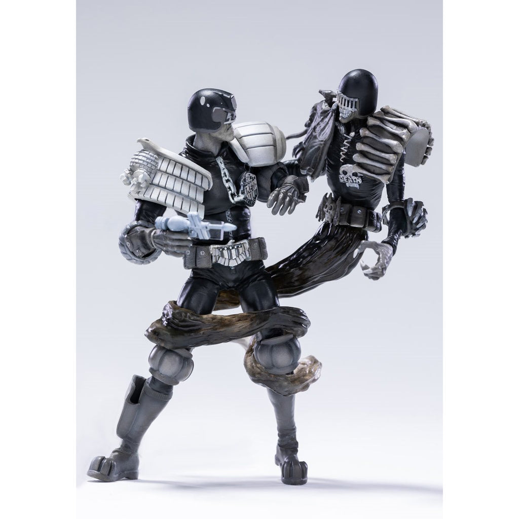 Judge Dredd vs. Death Black and White Exquisite Mini Series 1:18 Scale Action Figure 2-Pack