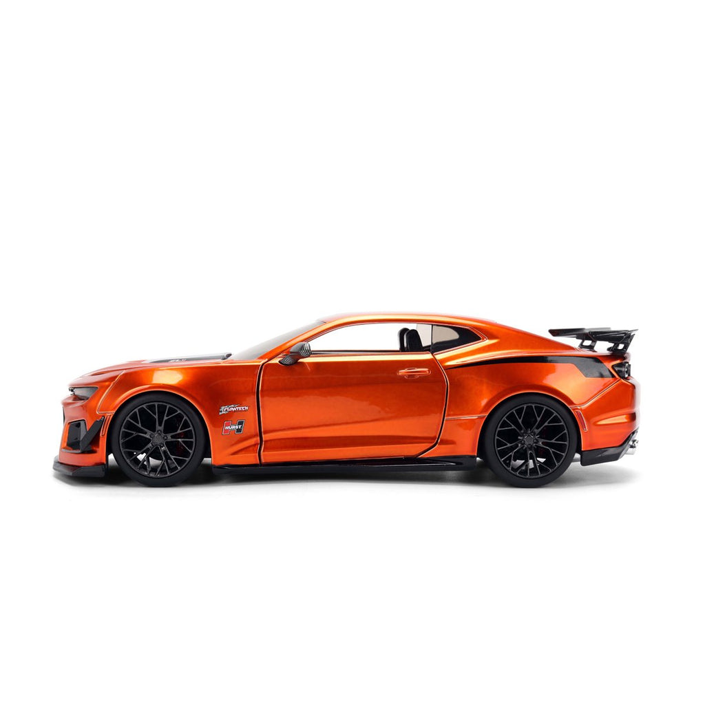 Bigtime Muscle 2024 Chevrolet Camaro ZL1 1LE 1:24 Scale Die-Cast Metal Vehicle