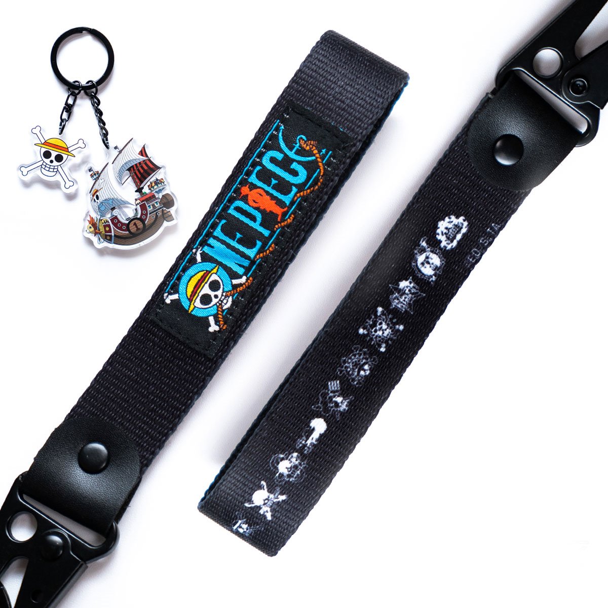 One Piece Straw Hat Skull Keystrap