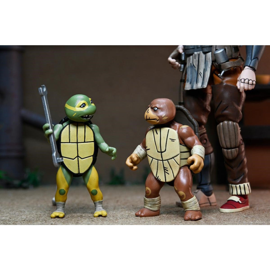 Teenage Mutant Ninja Turtles The Last Ronin The Lost Years Grammy April with Baby Yi & Moja 7-Inch Scale Action Figures