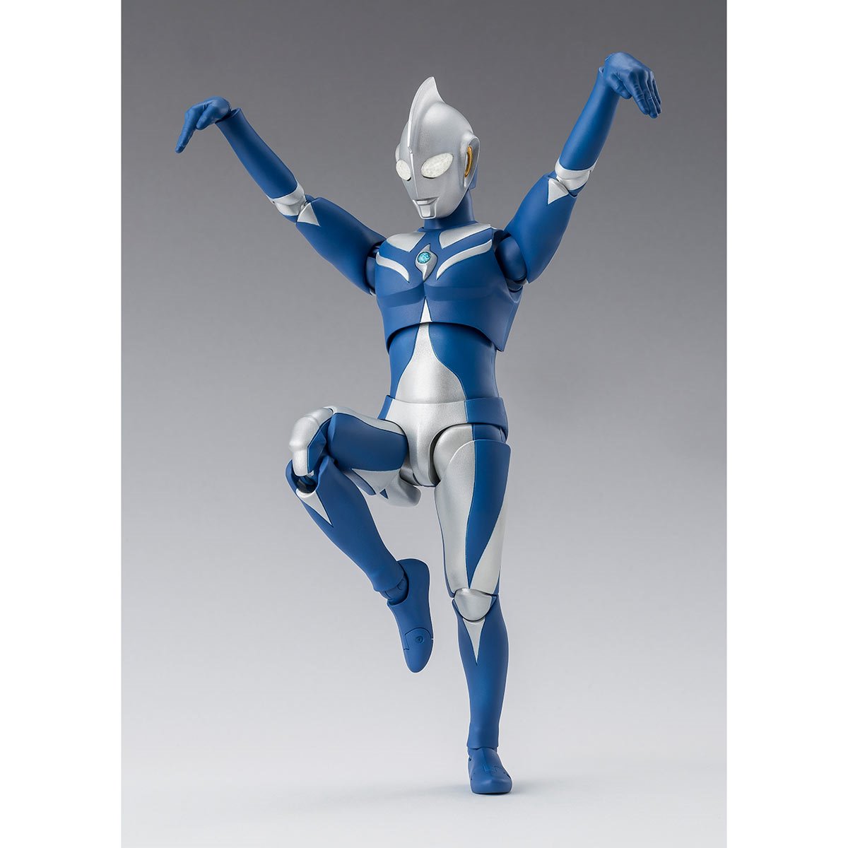 Ultraman Cosmos Luna Mode S.H.Figuarts Action Figure