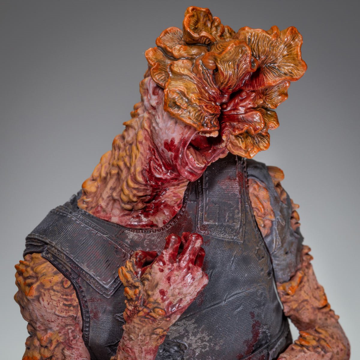 The Last of Us Part II: Armored Cicker 8 3/4-Inch Statue