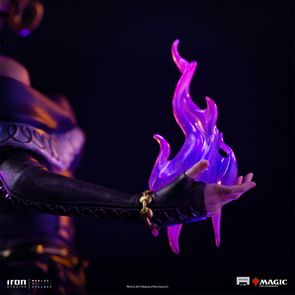 Magic: The Gathering Liliana Vess Deluxe 1:10 Art Scale Limited Edition Statue