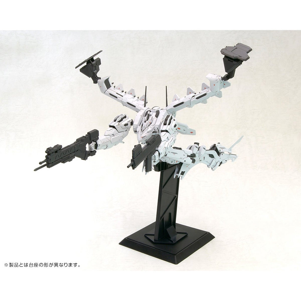 Armored Core Lineark White Glint & V.O.B. Variable Infinity 1:72 Scale Model Kit Set - ReRun