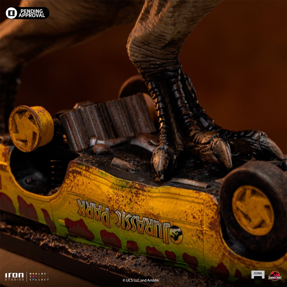 Jurassic Park T-Rex Attack Icons Statue