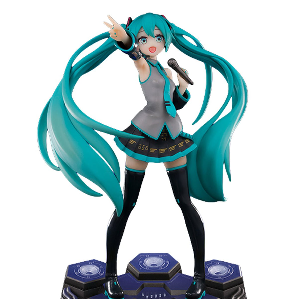 Vocaloid Hatsune Miku Figurine