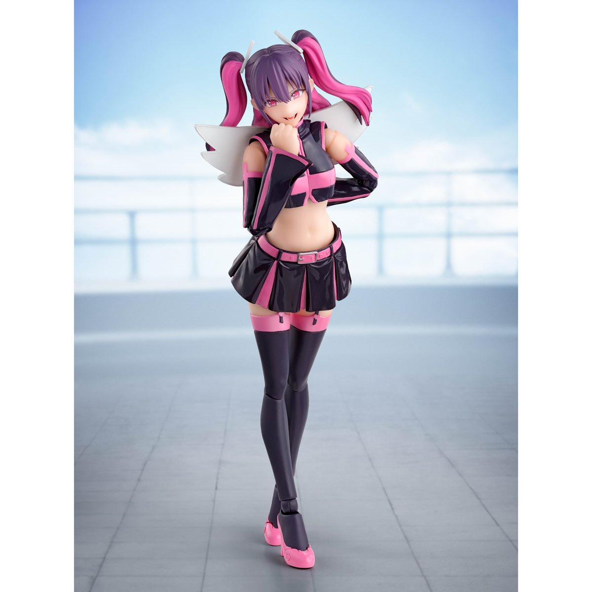 2.5 Dimensional Seduction Miriella Angel Airborne Corps/Mikari S.H.Figuarts Action Figure