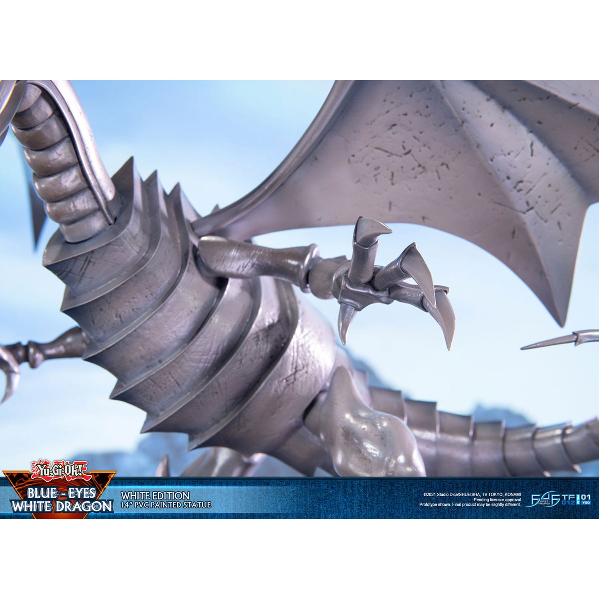 Yu-Gi-Oh! Blue-Eyes White Dragon 14-Inch White Statue