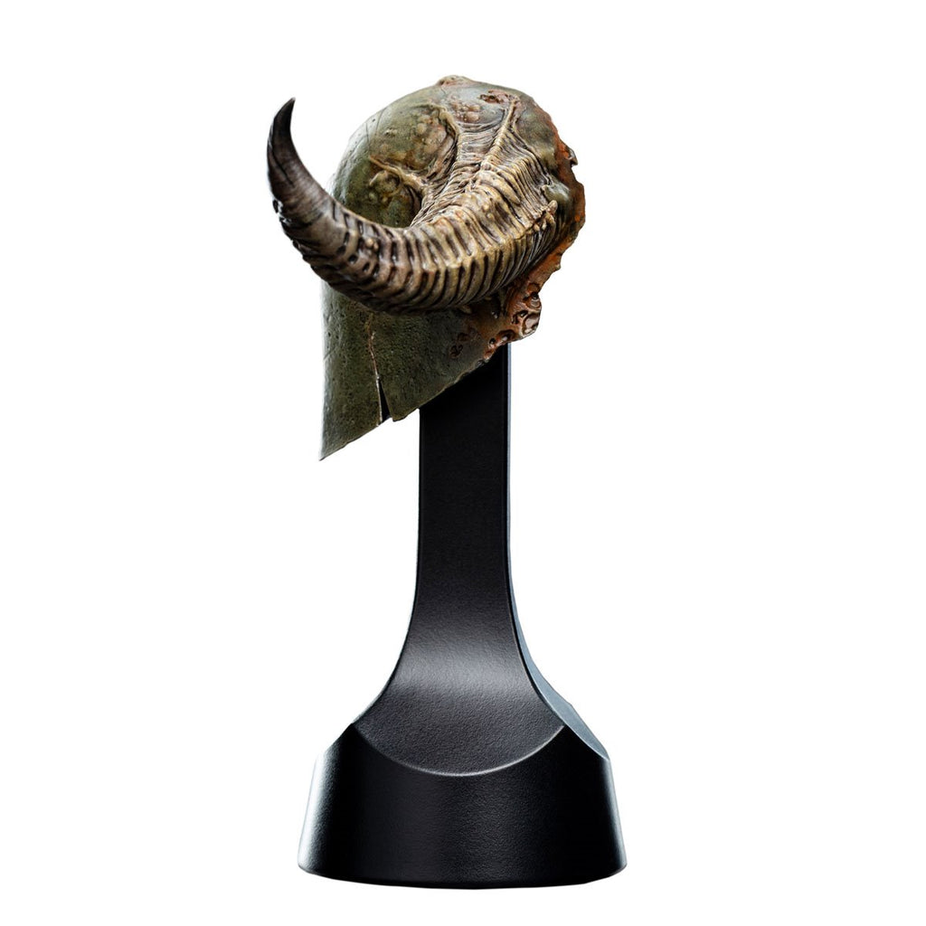 Warhammer: Age of Sigmar Putrid Blightking Miniature Helmet Statue