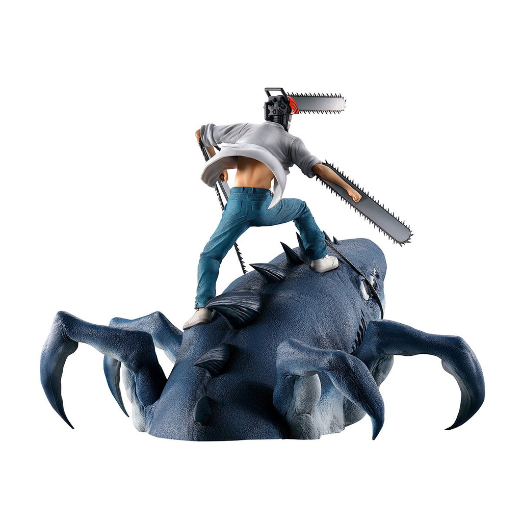 Chainsaw Man and Beam Mega Impact Ichibansho Statue