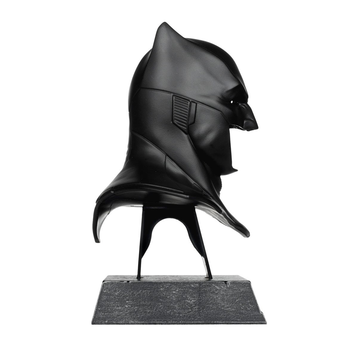 DC Direct Prop Replica Wave 3 Batman Justice League 1:3 Scale Cowl
