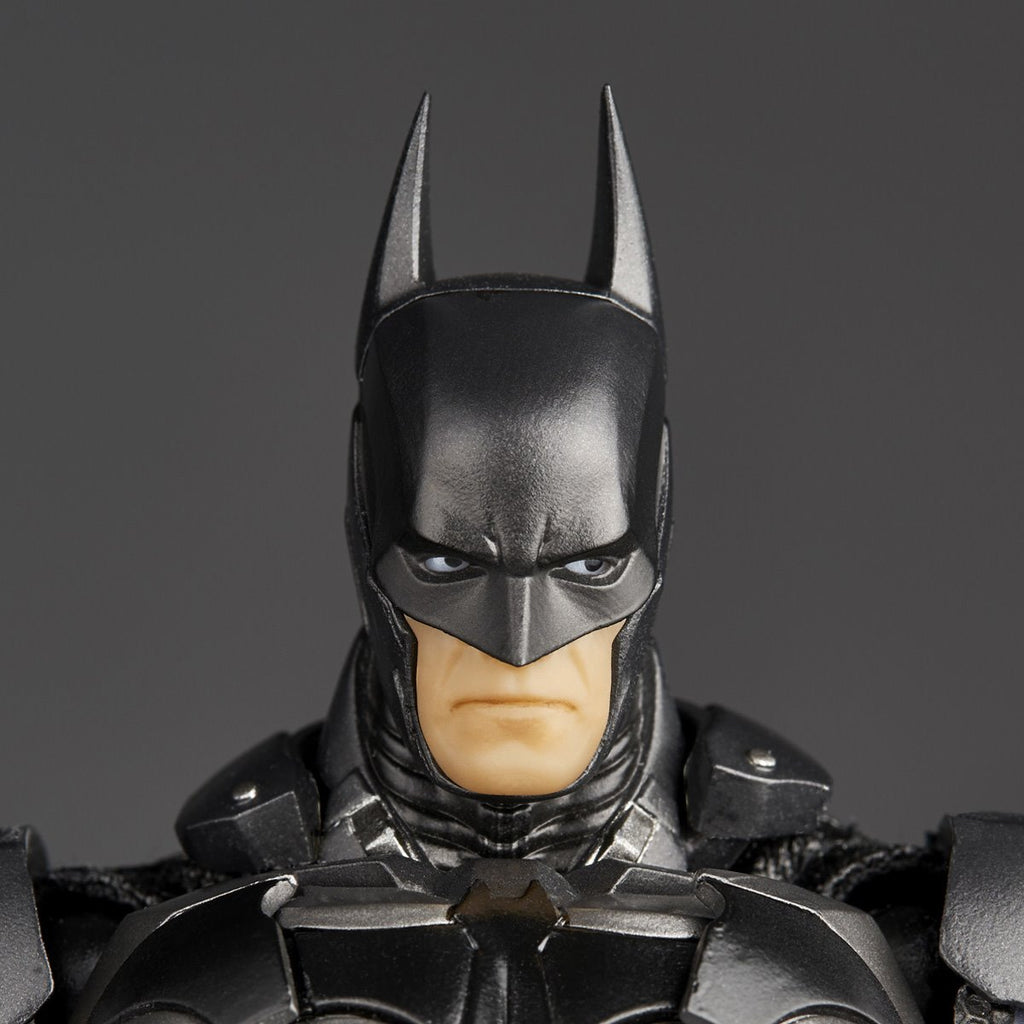 Batman: Arkham Knight Batman Revoltech Amazing Yamaguchi Action Figure