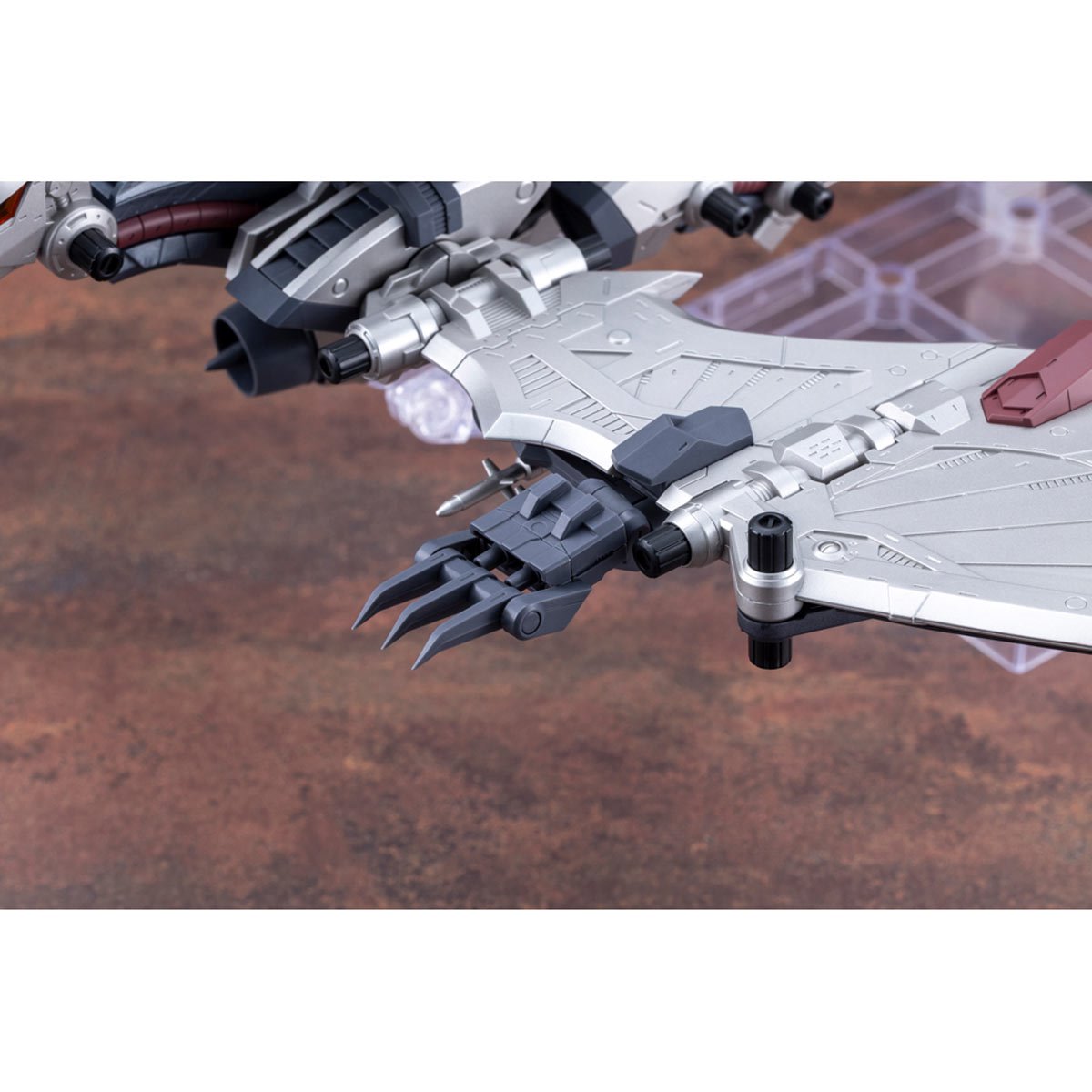 Zoids: Chaotic Century Storm Sworder Ala Barone Special 2000 Recolor Highend Master Model 1:72 Scale Model Kit