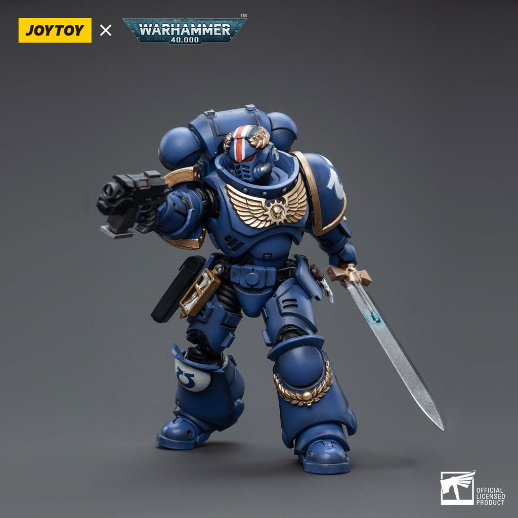 Joy Toy Warhammer 40,000 Ultramarines Primaris Lieutenant Argaranthe 1:18 Scale Action Figure
