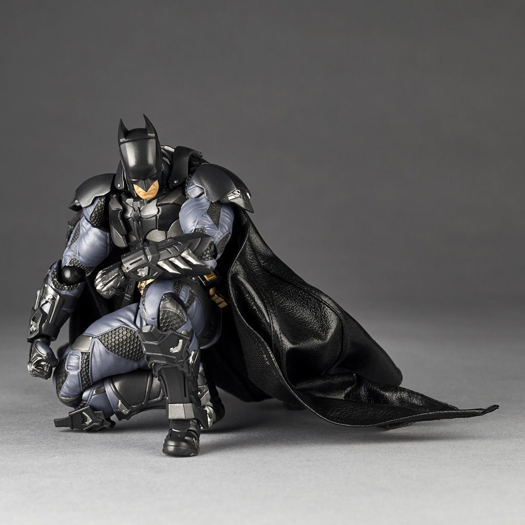 Batman: Arkham Knight Batman Revoltech Amazing Yamaguchi Action Figure