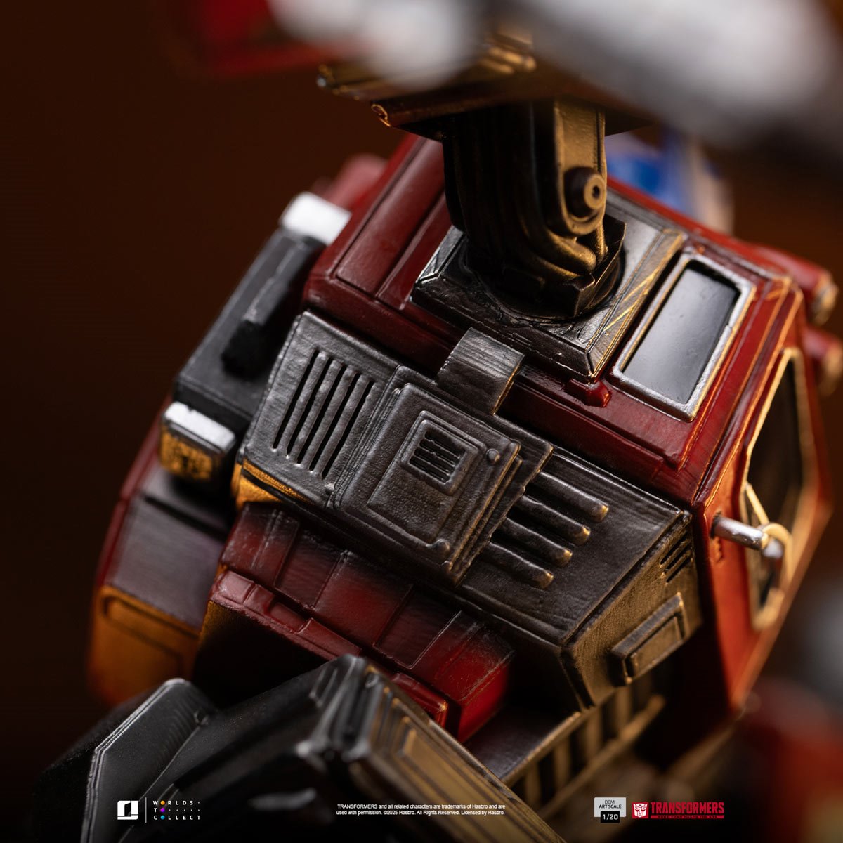 Transformers Optimus Prime 1:20 Demi Art Scale Limited Edition Statue