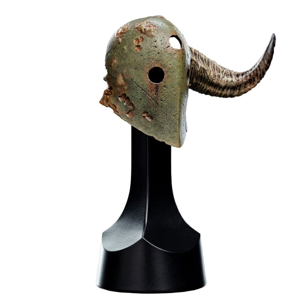Warhammer: Age of Sigmar Putrid Blightking Miniature Helmet Statue