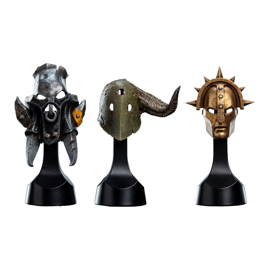 Warhammer: Age of Sigmar Putrid Blightking Miniature Helmet Statue