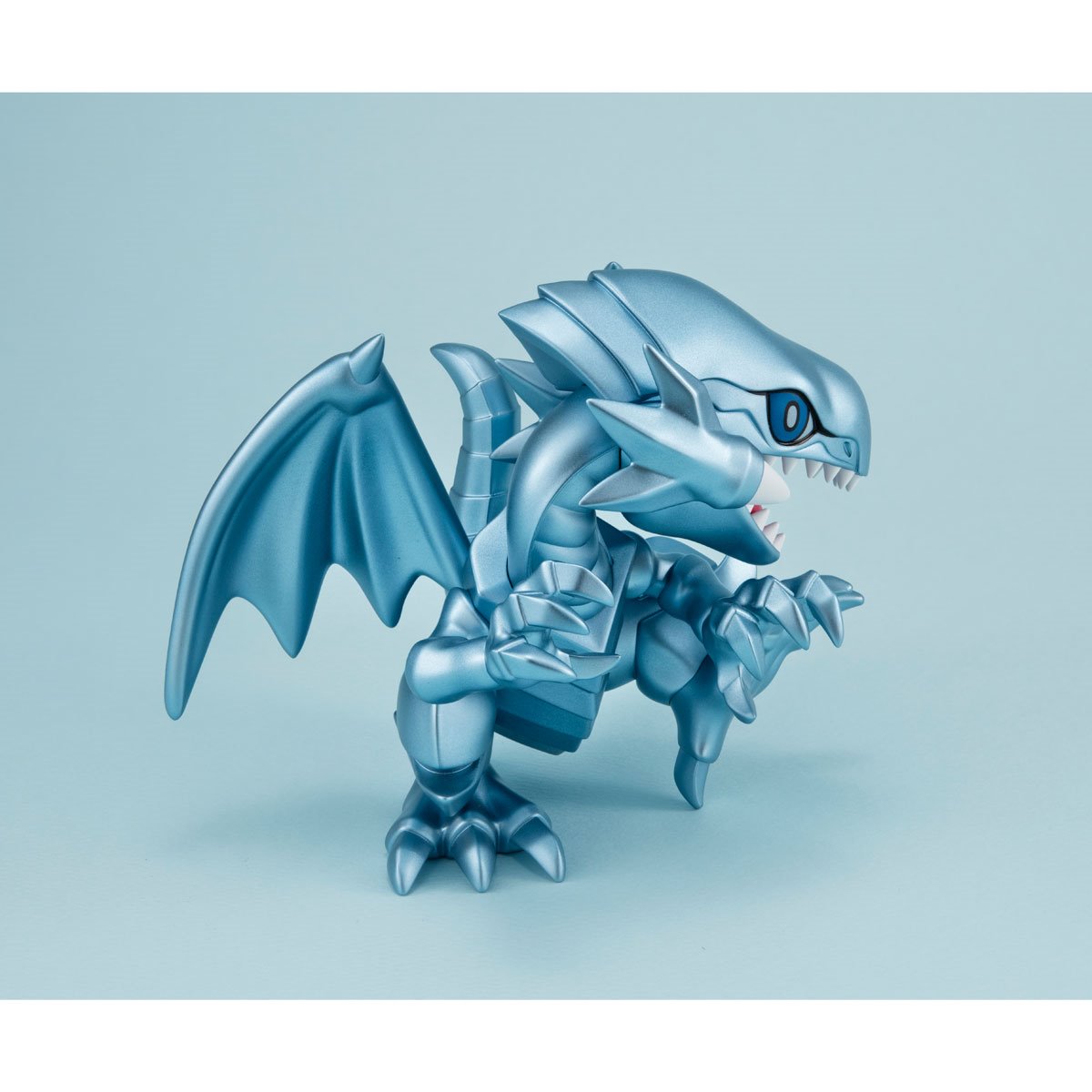Yu-Gi-Oh! Duel Monsters Blue-Eyes White Dragon Megatoon Statue