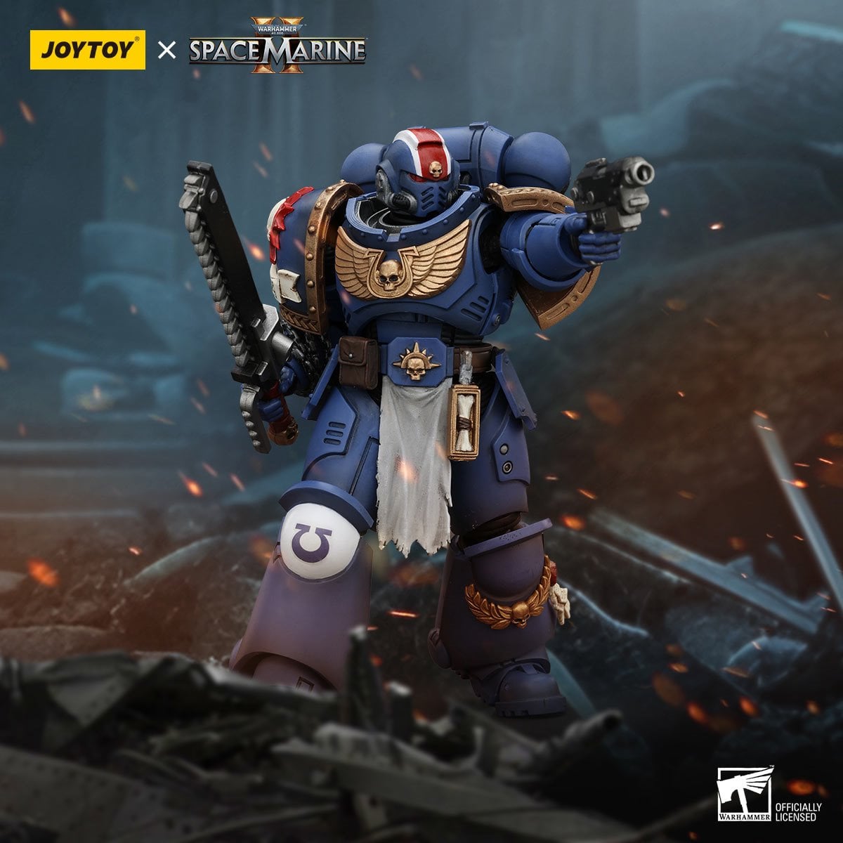 Joy Toy Warhammer 40,000: Space Marine 2 Ultramarines Lieutenant Titus 1:18 Scale Action Figure