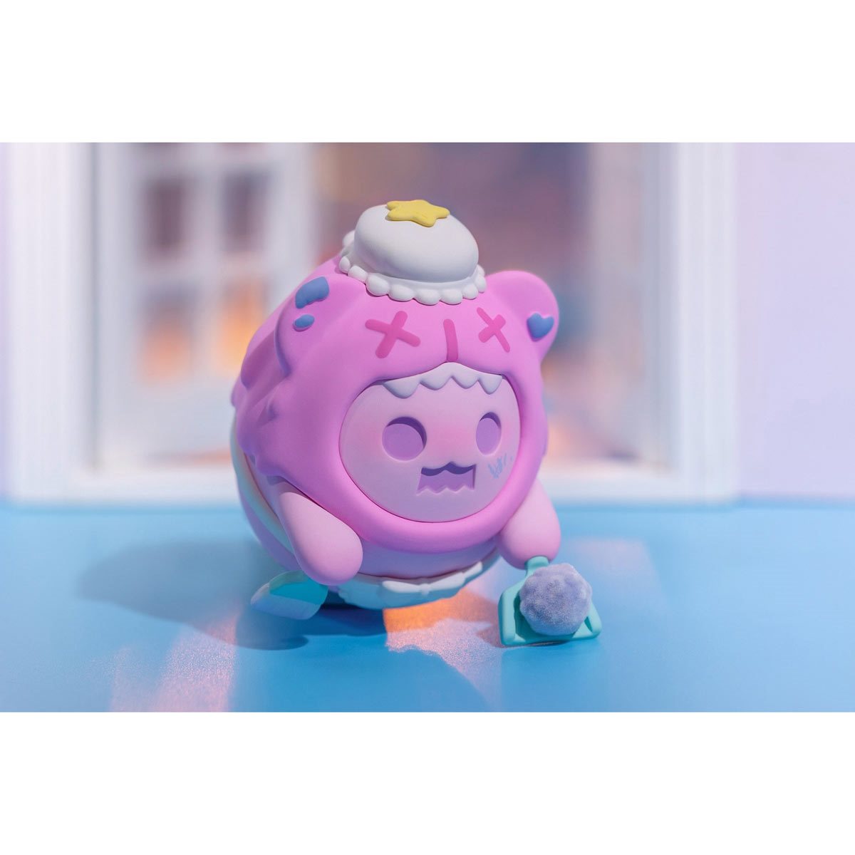 Sweet Dream Hotel Random Blind Box Vinyl Figure