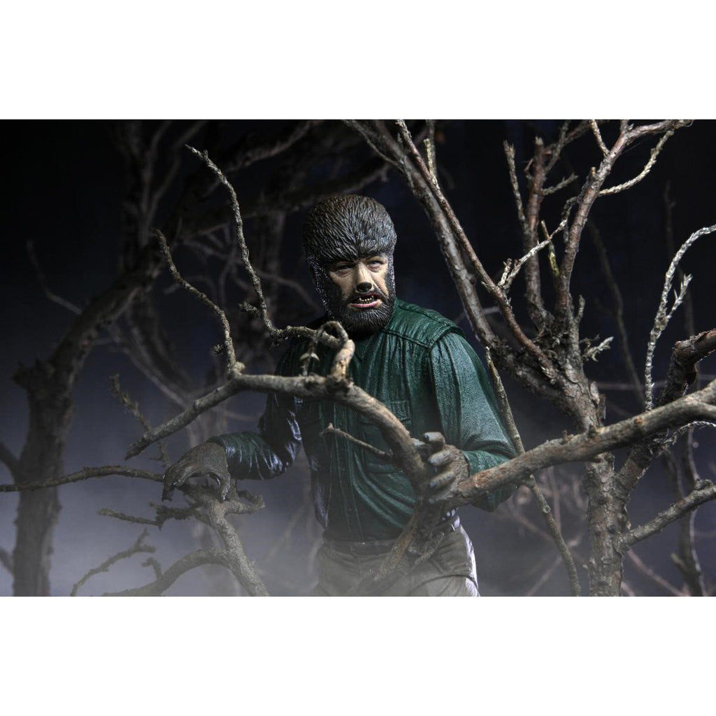 Universal Monsters Ultimate The Wolf Man 7-Inch Scale Action Figure