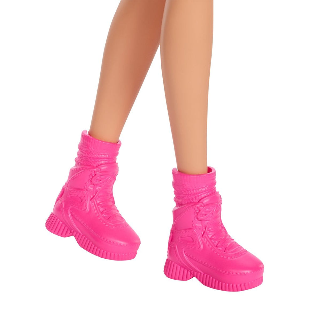 Barbie Family & Friends Malibu Outdoor Adventures Doll