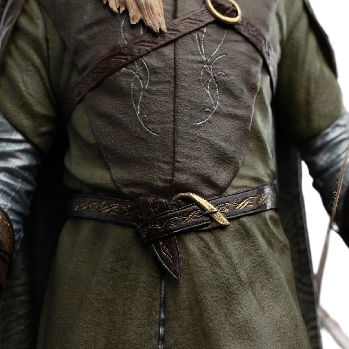 The Lord of the Rings Legolas Hunter of the Plains Classic Series 1:6 Scale Statue