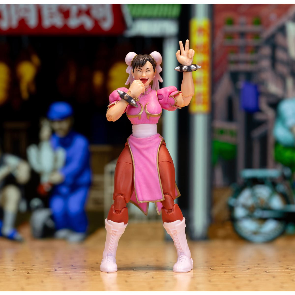 Ultra Street Fighter II Chun-Li Special Deluxe Action Figure