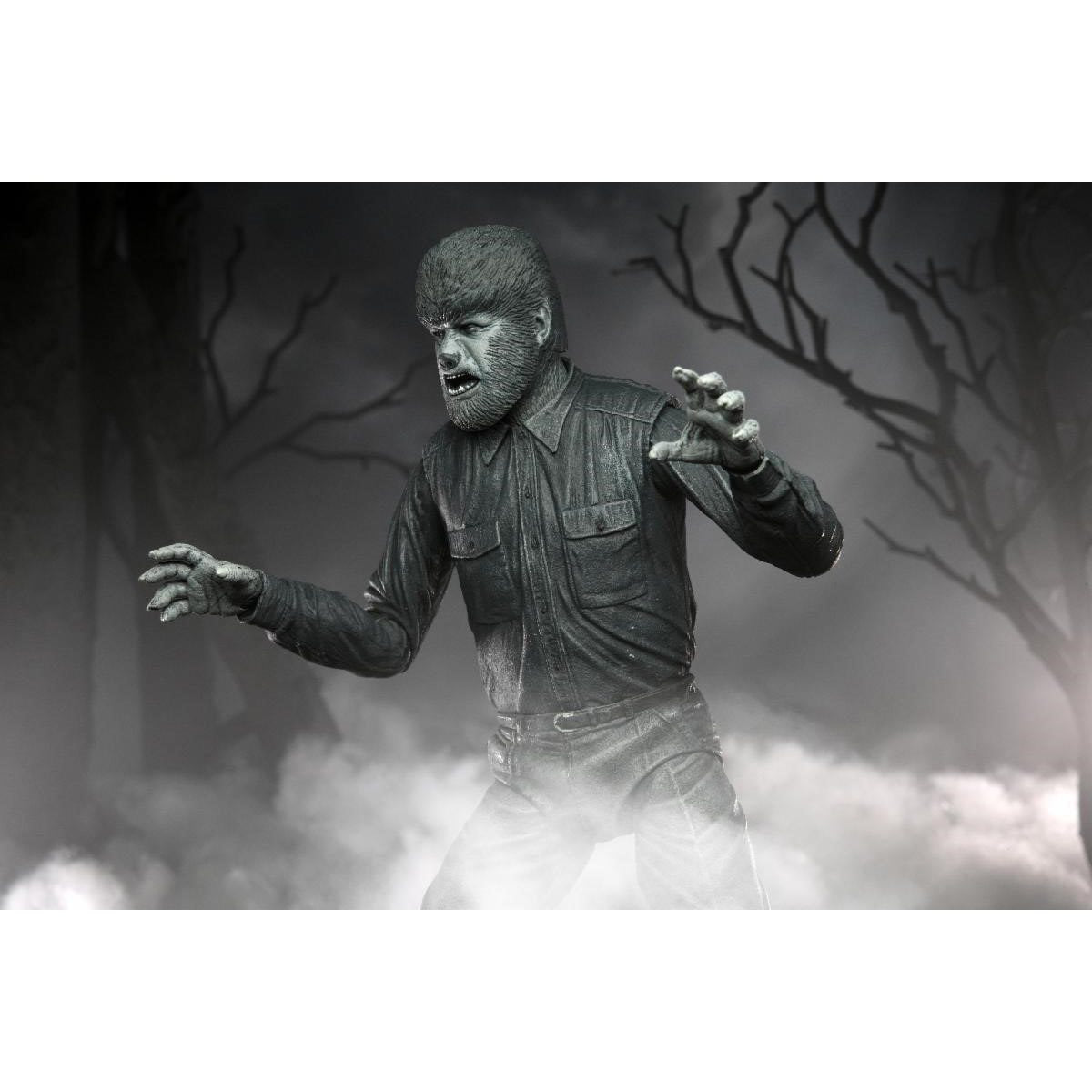 Universal Monsters Ultimate Wolf Man Black and White Version 7-Inch Scale Action Figure