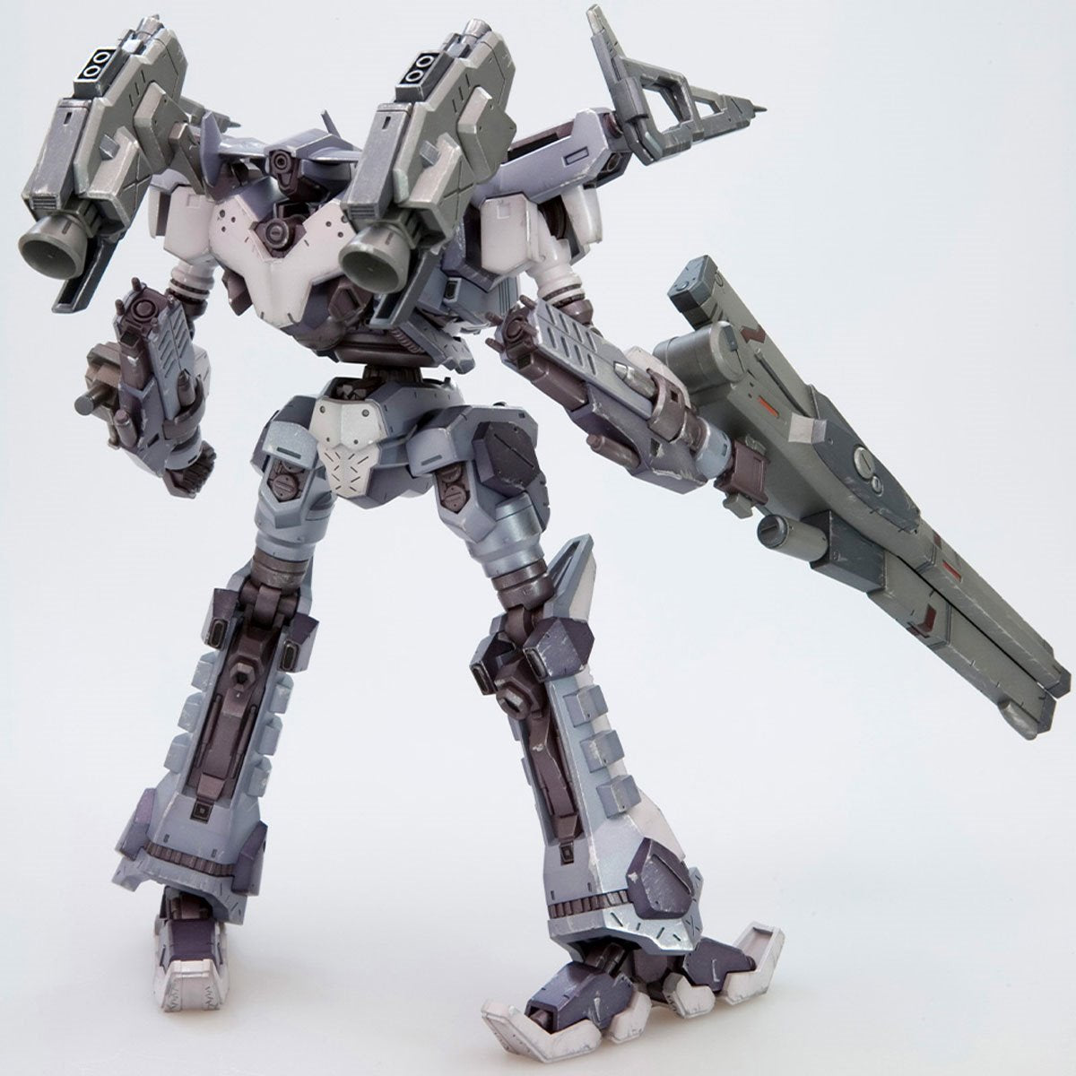 Armored Core 3: Silent Line Crest CR-C98E2 Assault Type Variable Infinity 1:72 Scale Model Kit