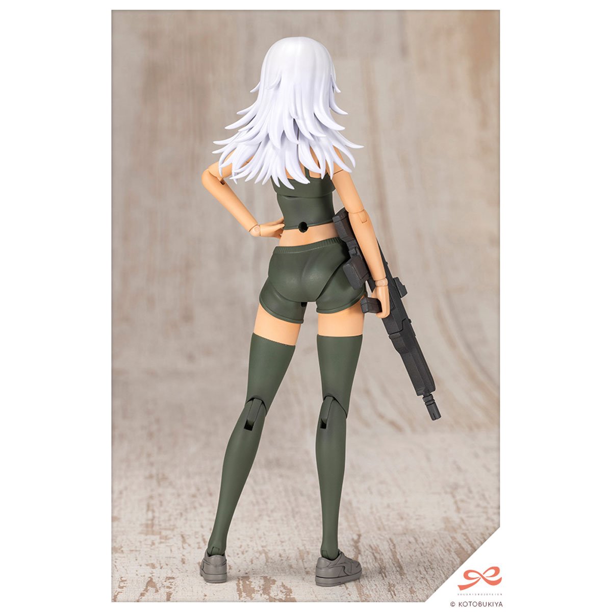Sousai Shoujo Teien Training Wolf 1:10 Scale Model Kit
