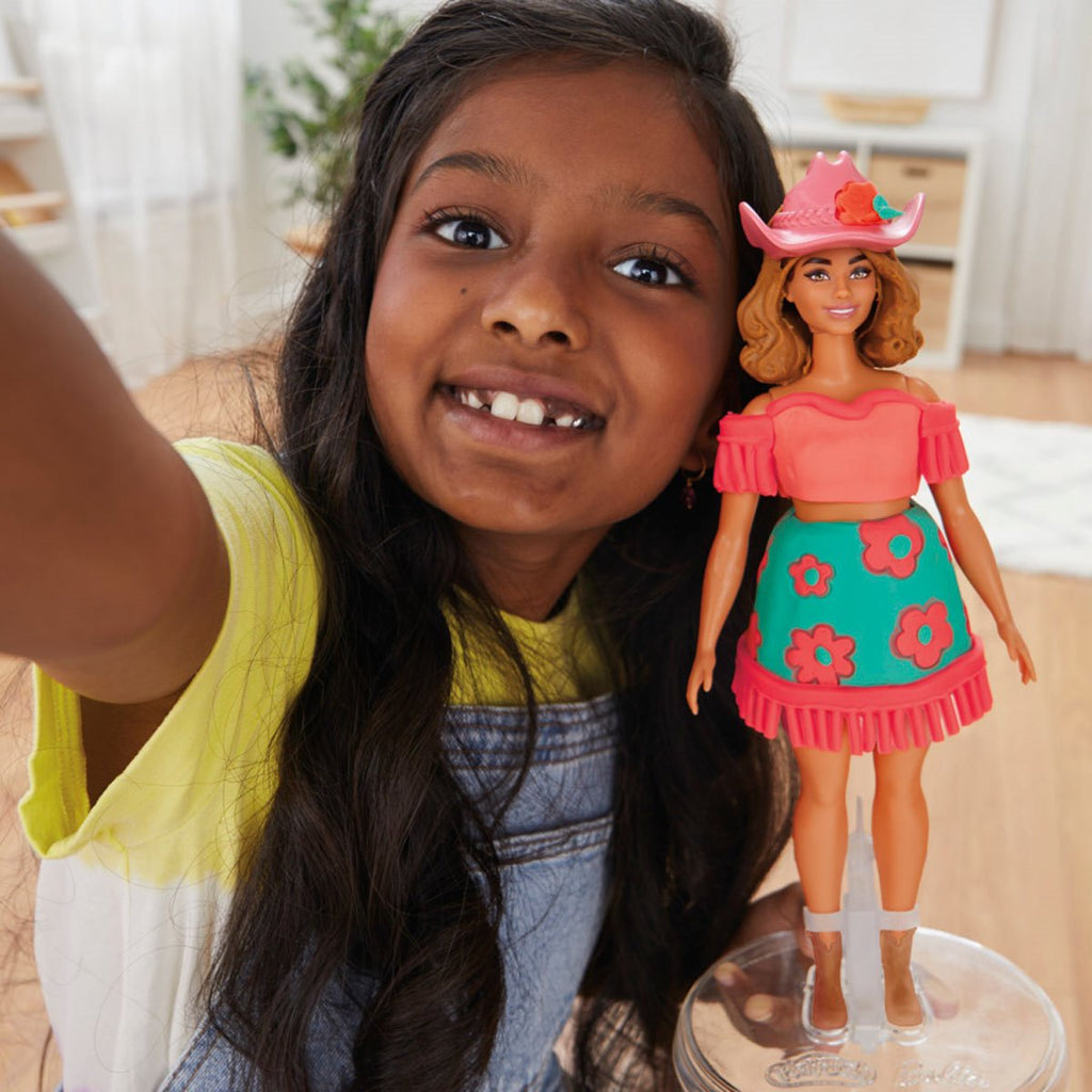 Barbie Play-Doh Florals and Fringe Set