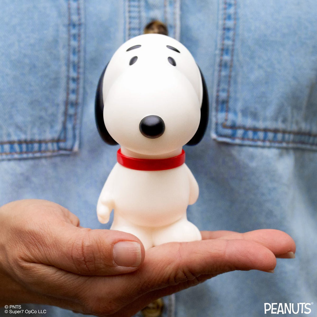Peanuts Snoopy (Walking) FUN! FUN! Vinyl Figure