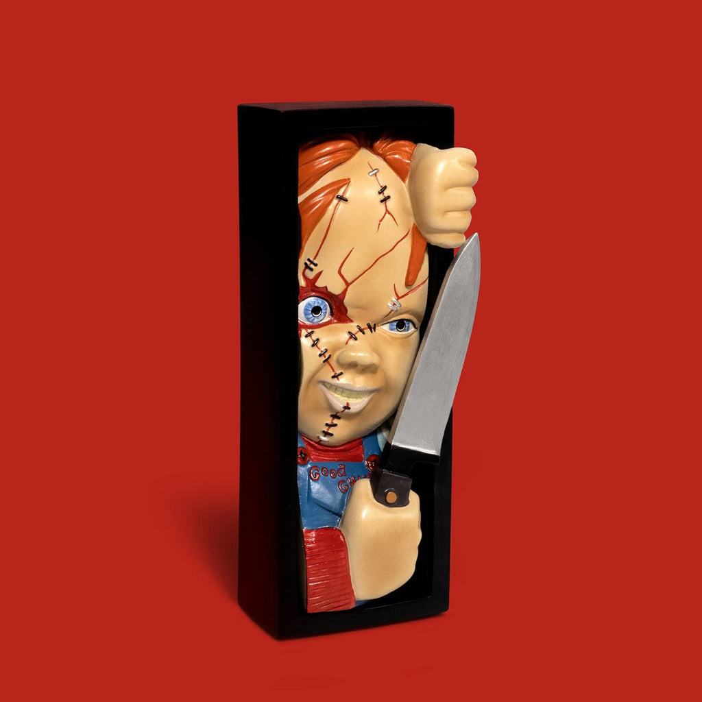 Child's Play Chucky Nook Statue