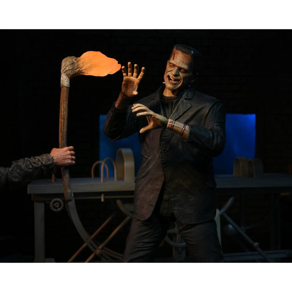Universal Monsters Frankenstein Accessory Pack