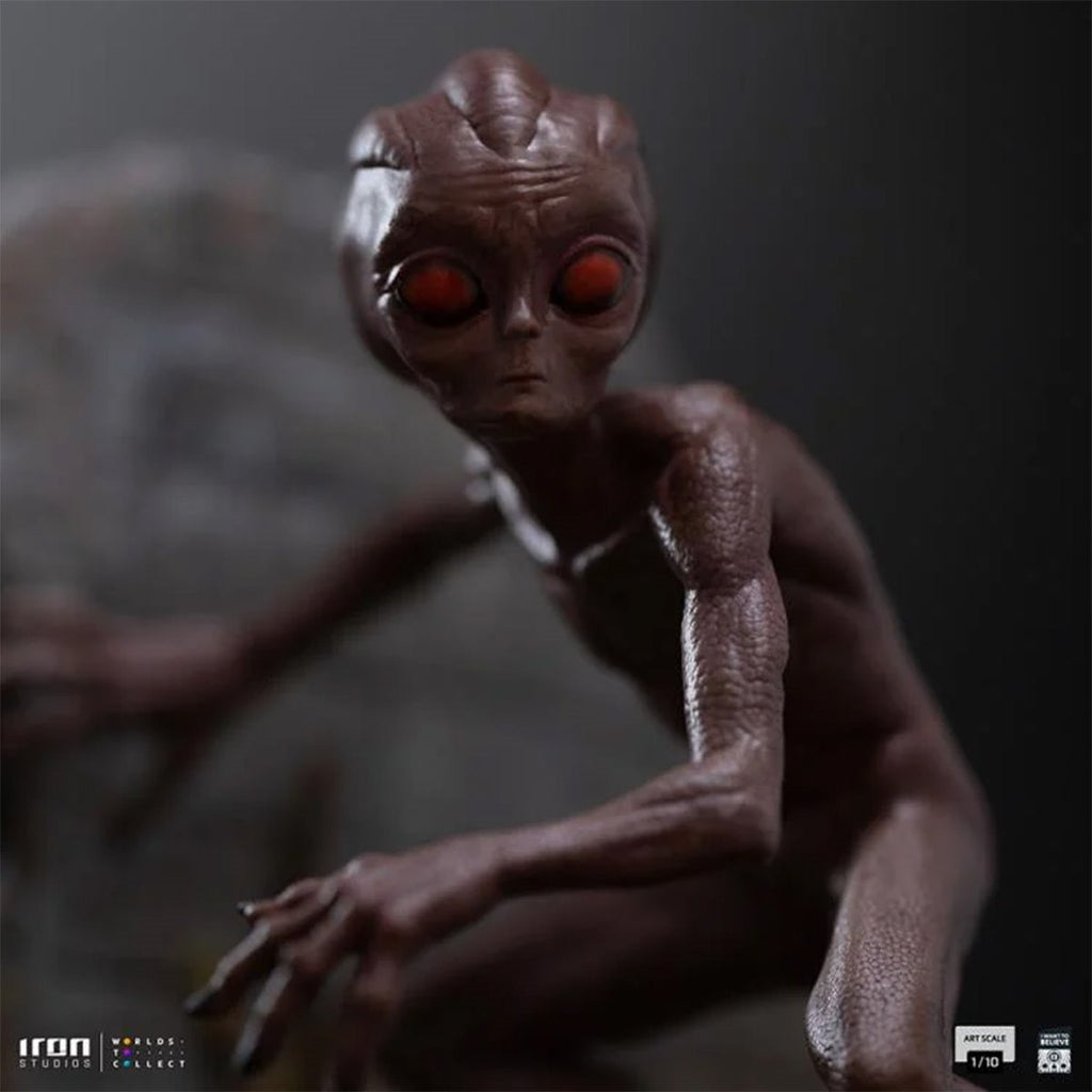 ET Varginha I Want To Believe 1:10 Art Scale Limited Edition Statue
